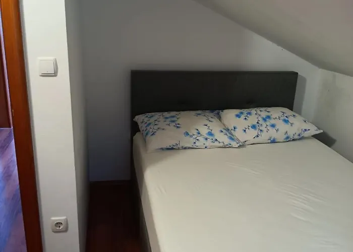 Apartment Mandre Мандре